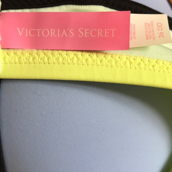 Victoria’s Secret Bikini Top - Picture 3 of 3